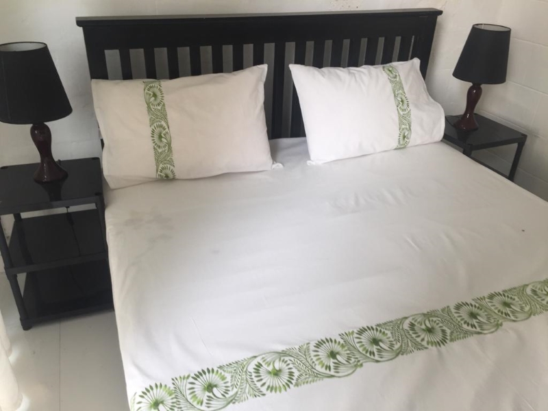 Bedsheet & pillow cases